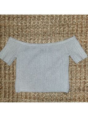 Aerie Off-the-Shoulder Fitted Cropped Gray Spring Summer Casual Sweater